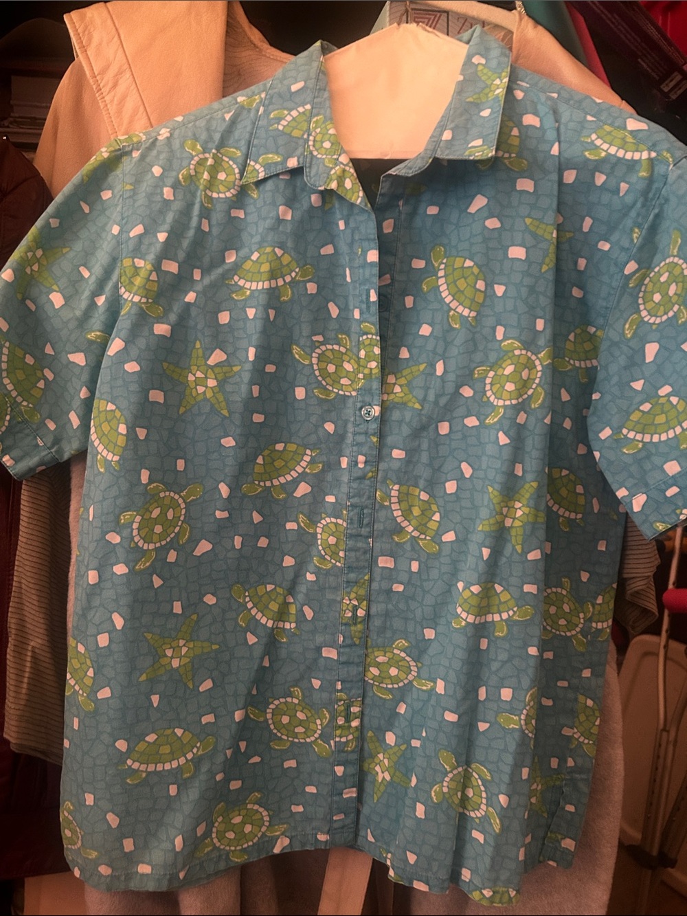 St. John's Bay Teal Turtle Print Short-Sleeve Shirt medium excellent condition